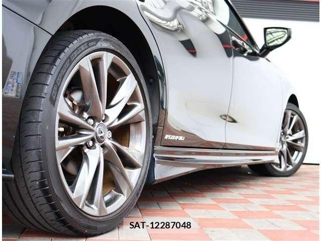 Lexus ES 2019-10 8036391-26