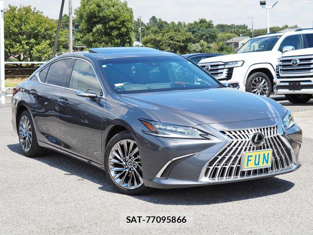 Lexus ES 2024-01 8036389-2