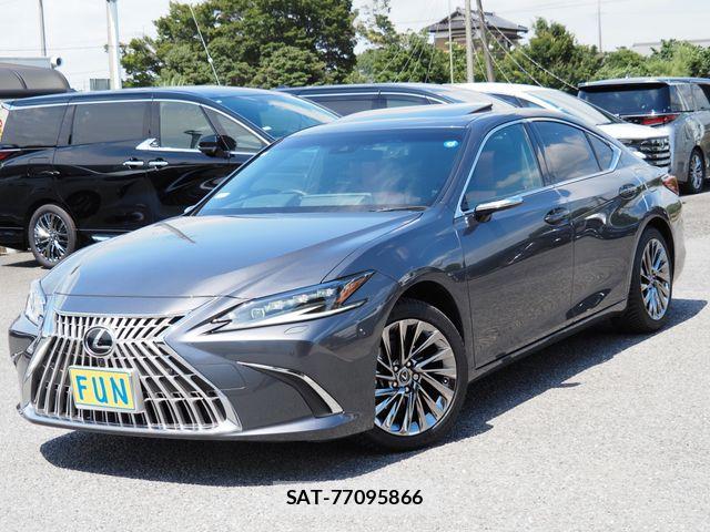 Lexus ES 2024-01 8036389-3