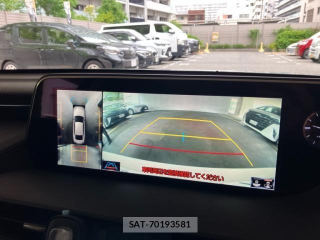 Lexus ES 2020-06 8036392-14