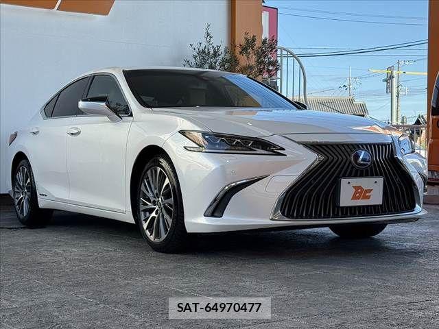 Lexus ES 2019-07 8036393-9