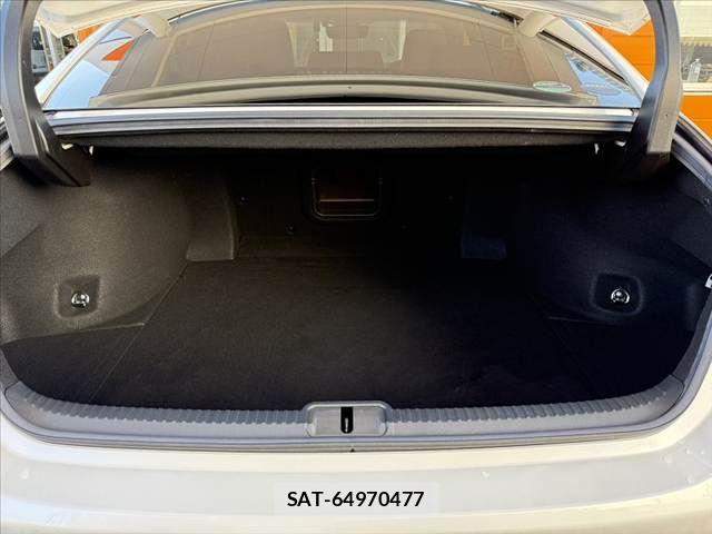 Lexus ES 2019-07 8036393-19