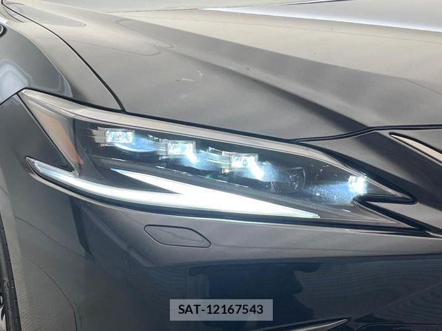 Lexus ES 2023-09 8036390-12