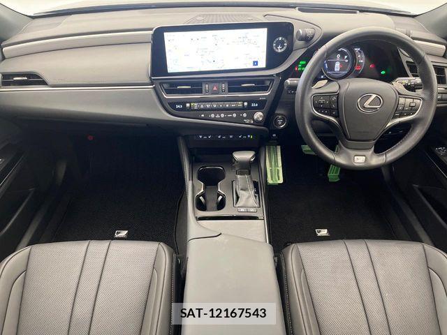 Lexus ES 2023-09 8036390-1