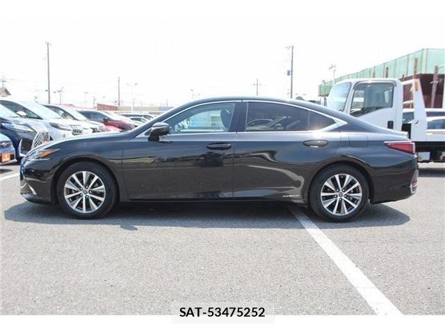 Lexus ES 2019-06 8074326-8