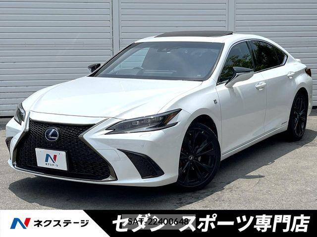 Lexus ES 2022-01 8100110-0