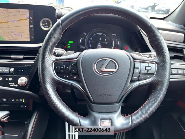 Lexus ES 2022-01 8100110-10