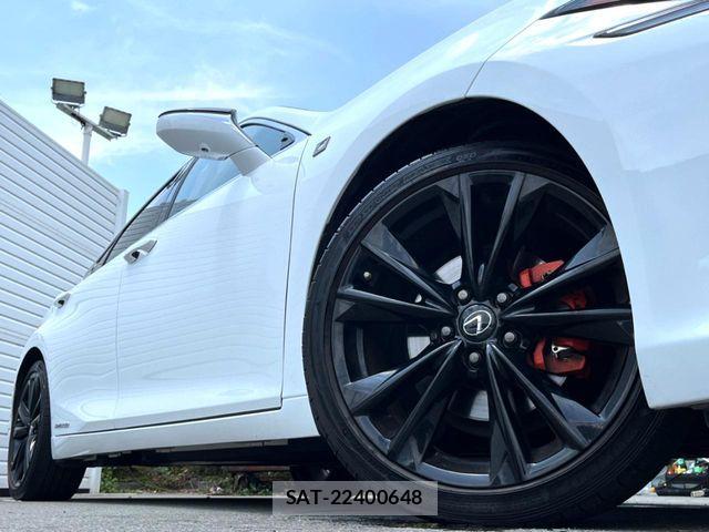 Lexus ES 2022-01 8100110-17