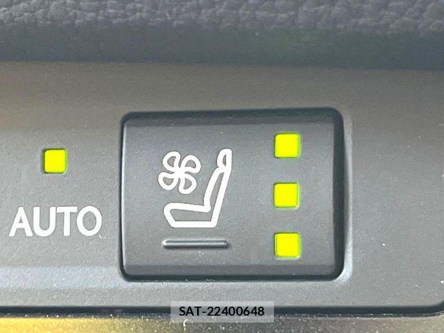 Lexus ES 2022-01 8100110-8