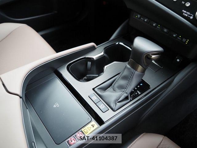 Lexus ES 2025-11 8100111-23
