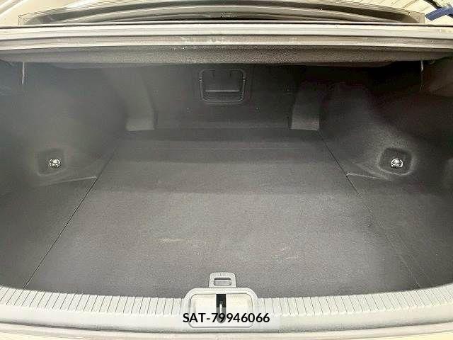Lexus ES 2021-06 8146054-10