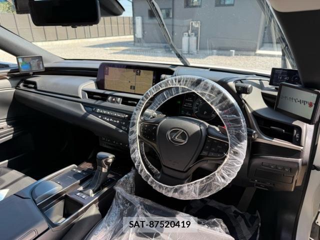 Lexus ES 2020-07 8158688-14