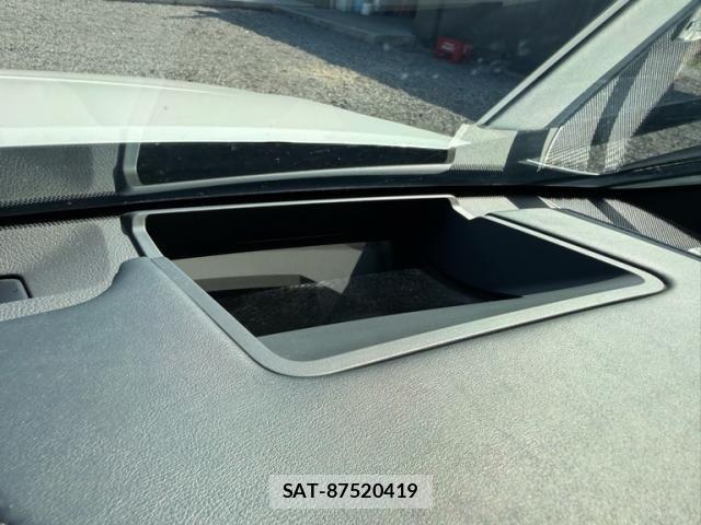 Lexus ES 2020-07 8158688-21