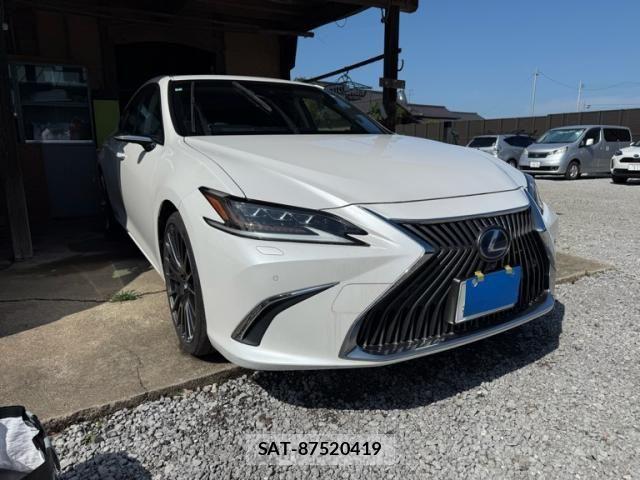 Lexus ES 2020-07 8158688-2