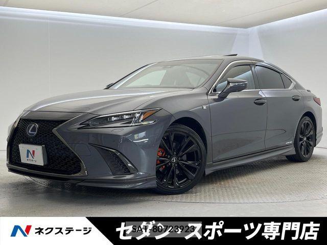 Lexus ES 2022-02 8230601-0