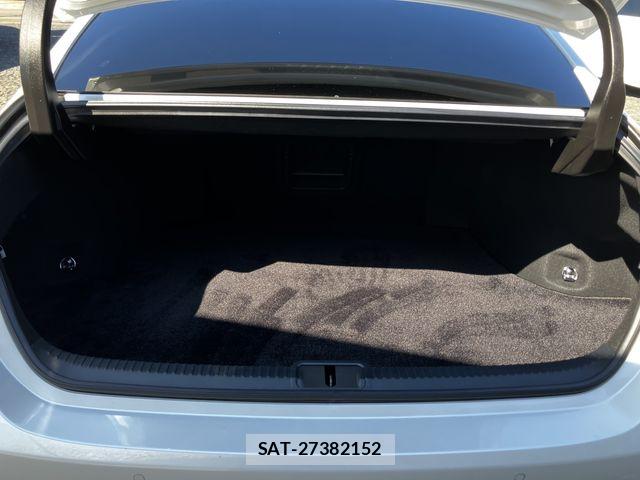 Lexus ES 2019-01 8245697-21