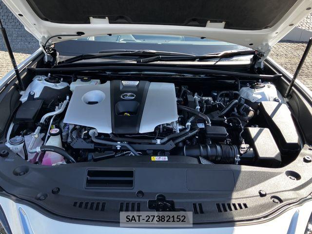 Lexus ES 2019-01 8245697-23