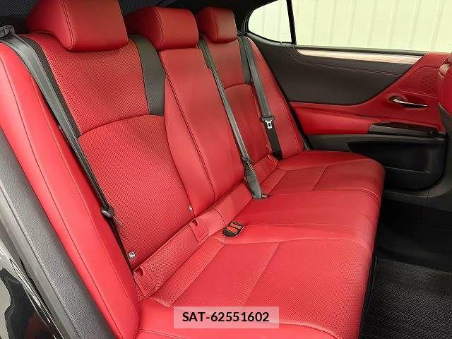 Lexus ES 2019-11 8245698-11
