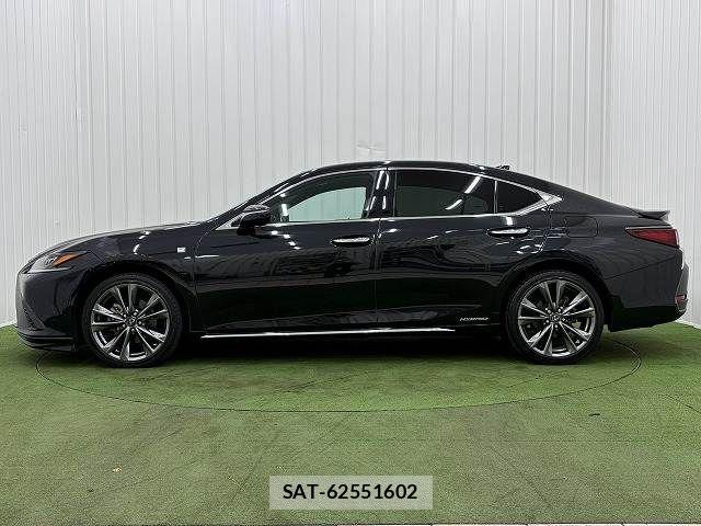 Lexus ES 2019-11 8245698-16