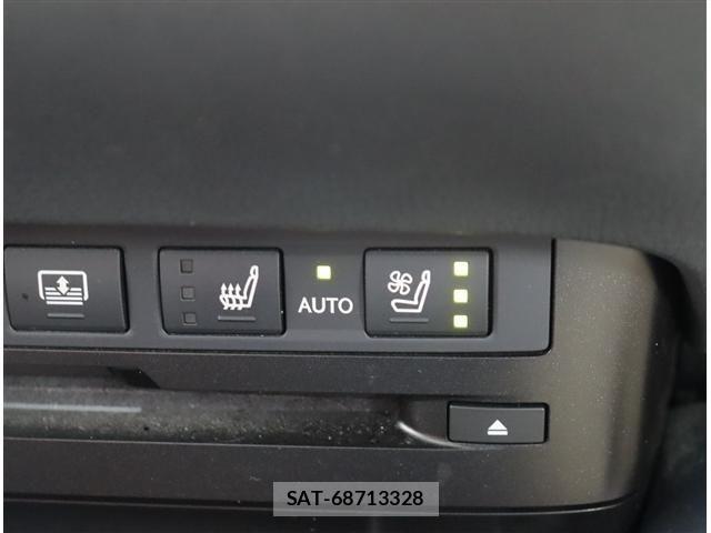 Lexus ES 2019-07 8315161-16