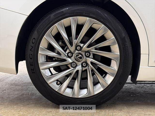 Lexus ES 2021-09 8315162-24