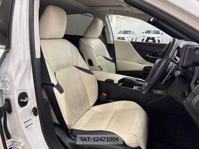 Lexus ES 2021-09 8315162-7