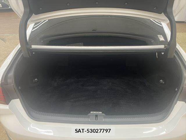 Lexus ES 2021-11 8315160-9
