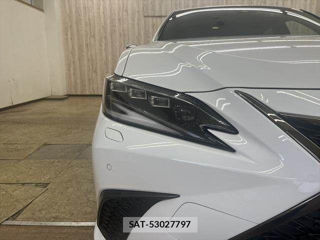 Lexus ES 2021-11 8315160-20