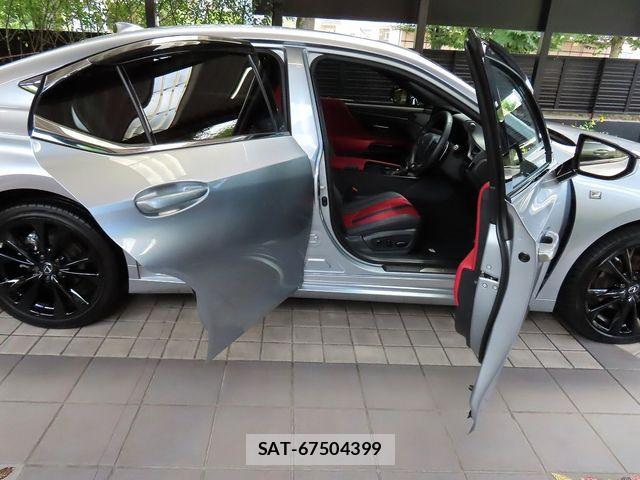 Lexus ES 2025-05 8315158-10