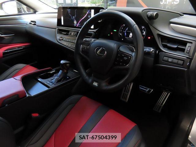 Lexus ES 2025-05 8315158-12