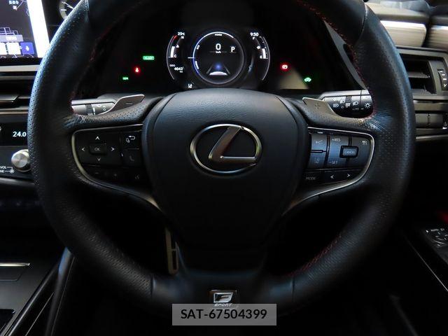 Lexus ES 2025-05 8315158-16
