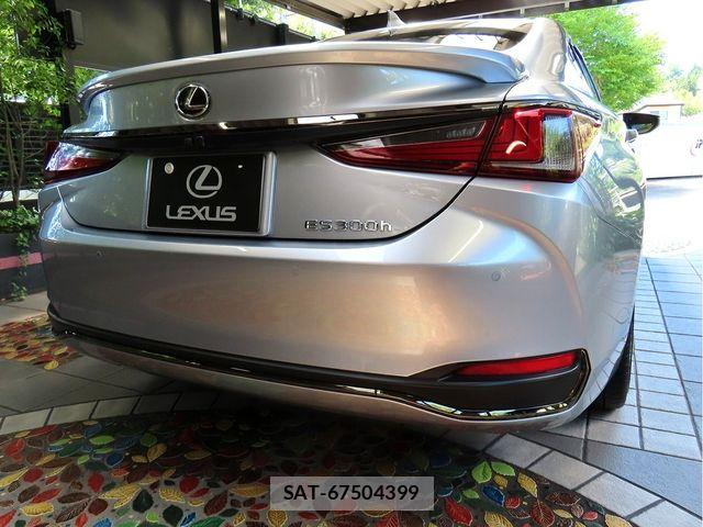 Lexus ES 2025-05 8315158-1