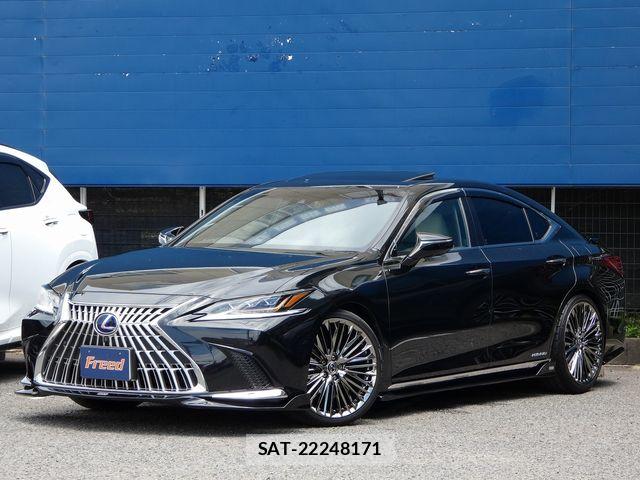 Lexus ES 2019-04 8315159-5