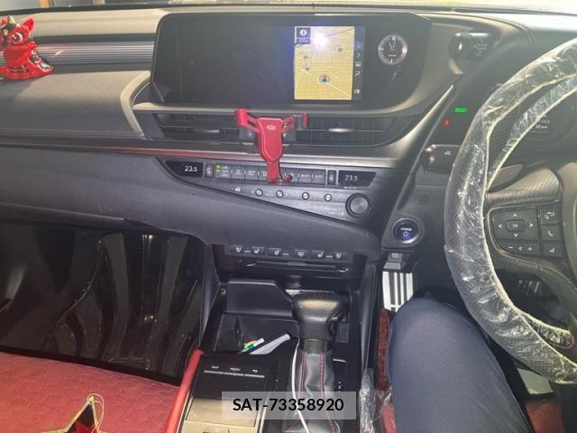 Lexus ES 2019-07 8336527-25