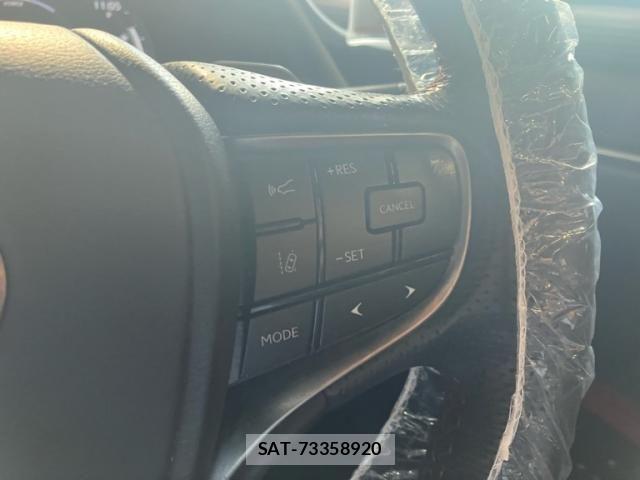 Lexus ES 2019-07 8336527-27