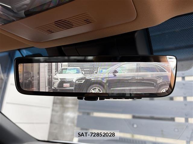 Lexus ES 2023-01 8354835-27