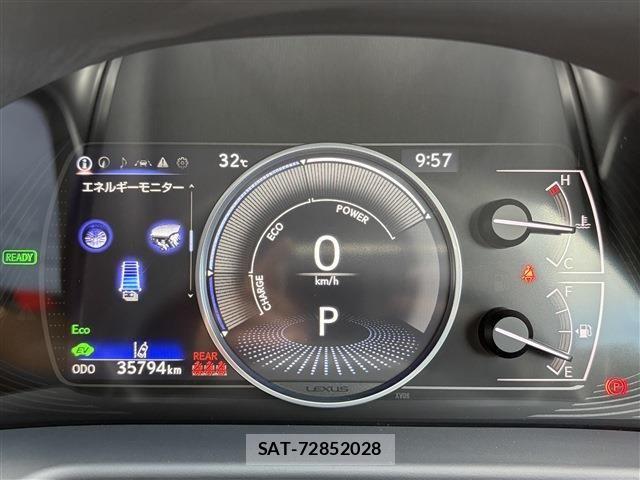 Lexus ES 2023-01 8354835-29