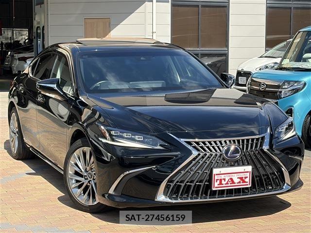 Lexus ES 2021-09 8354833-1