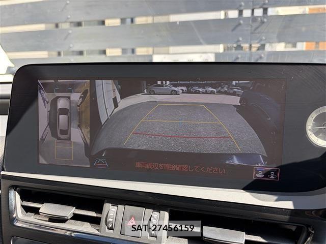 Lexus ES 2021-09 8354833-20