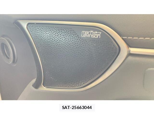Lexus ES 2021-07 8366702-13