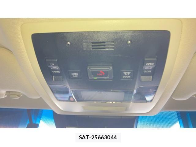 Lexus ES 2021-07 8366702-22