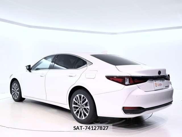 Lexus ES 2025-03 8366694-5