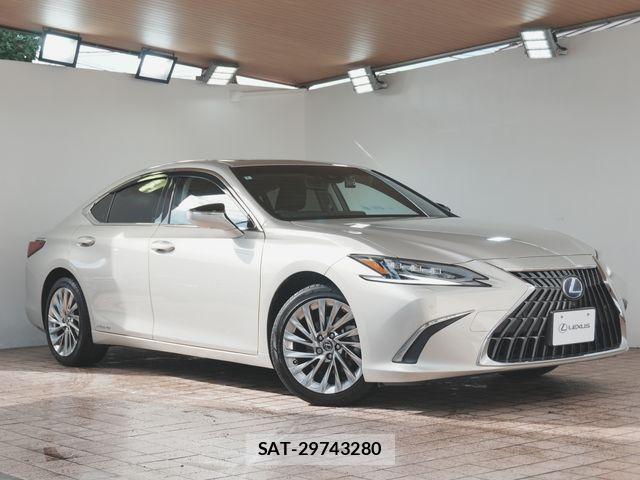 Lexus ES 2022-03 8366700-0