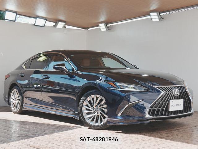 Lexus ES 2025-01 8366696-0