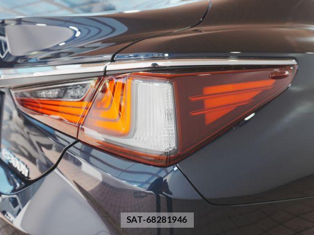 Lexus ES 2025-01 8366696-25