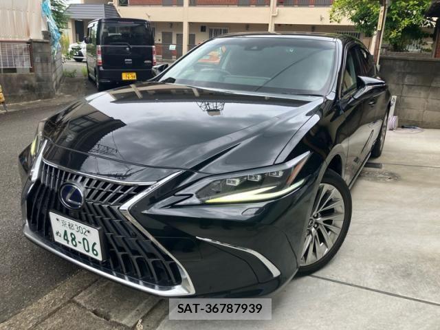 Lexus ES 2021-11 8366697-0