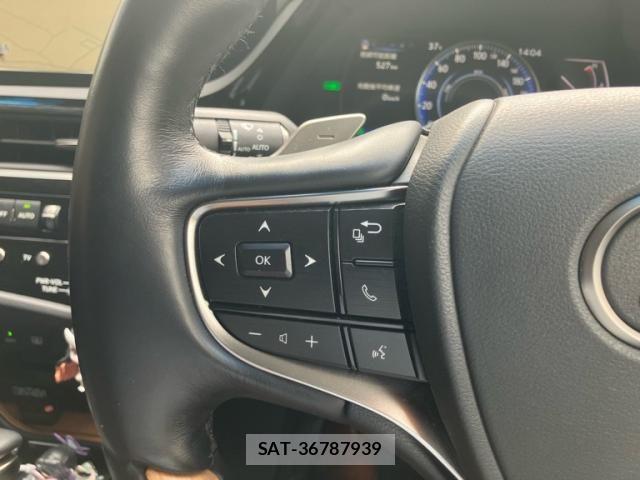 Lexus ES 2021-11 8366697-12