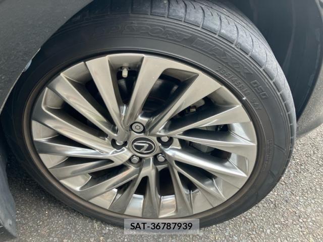 Lexus ES 2021-11 8366697-19