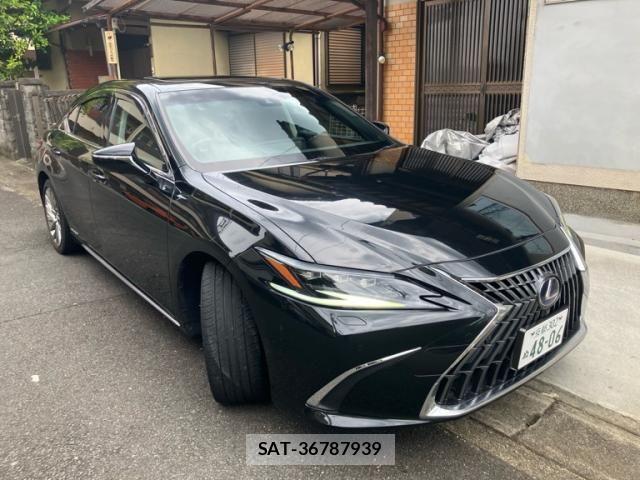 Lexus ES 2021-11 8366697-2