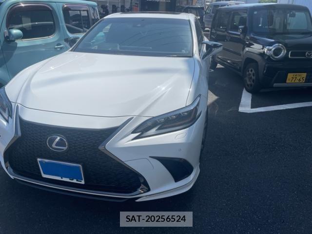 Lexus ES 2019-03 8371793-0